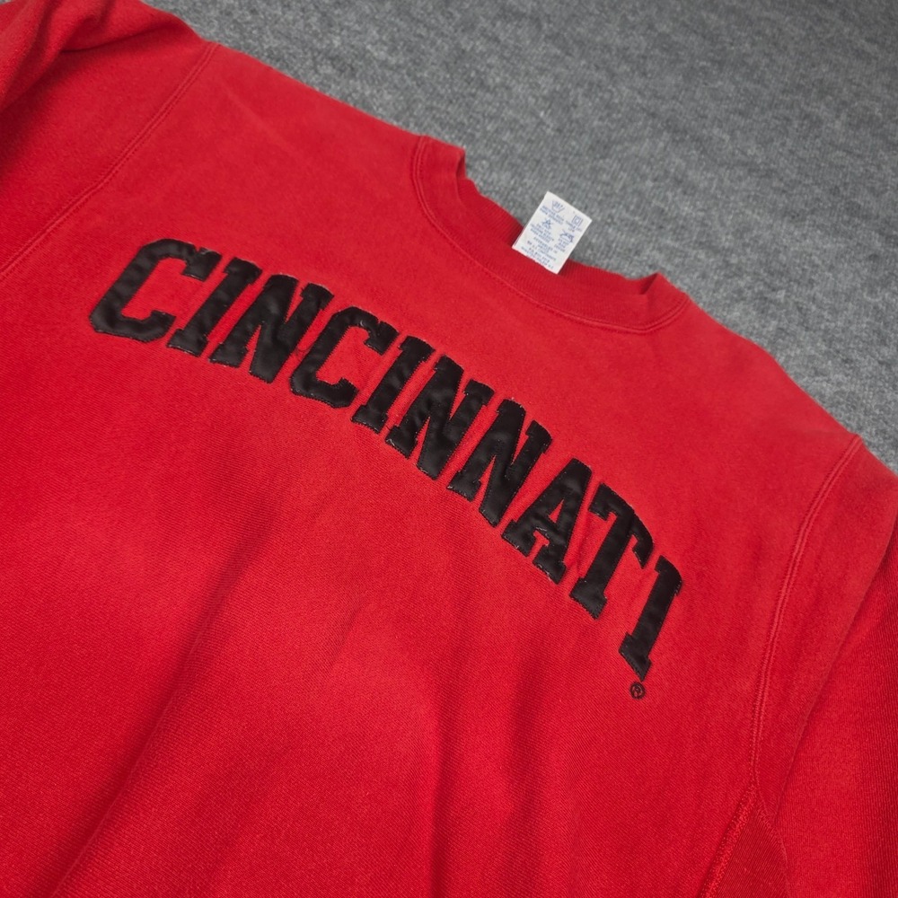 Vintage Champion Reverse Weave Sweatshirt Men's Large Red CINCINNATI Ohio